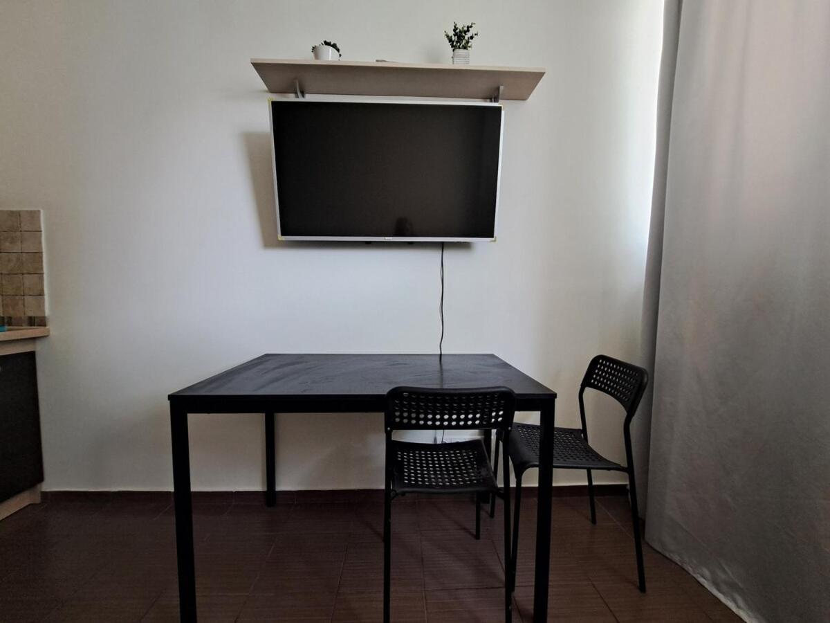 Cozy Place In Zirmunai 2 Vilnius Ngoại thất bức ảnh